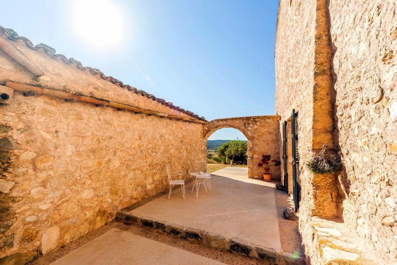 Villa Turonet Vilafranca De Bonany Exterior photo